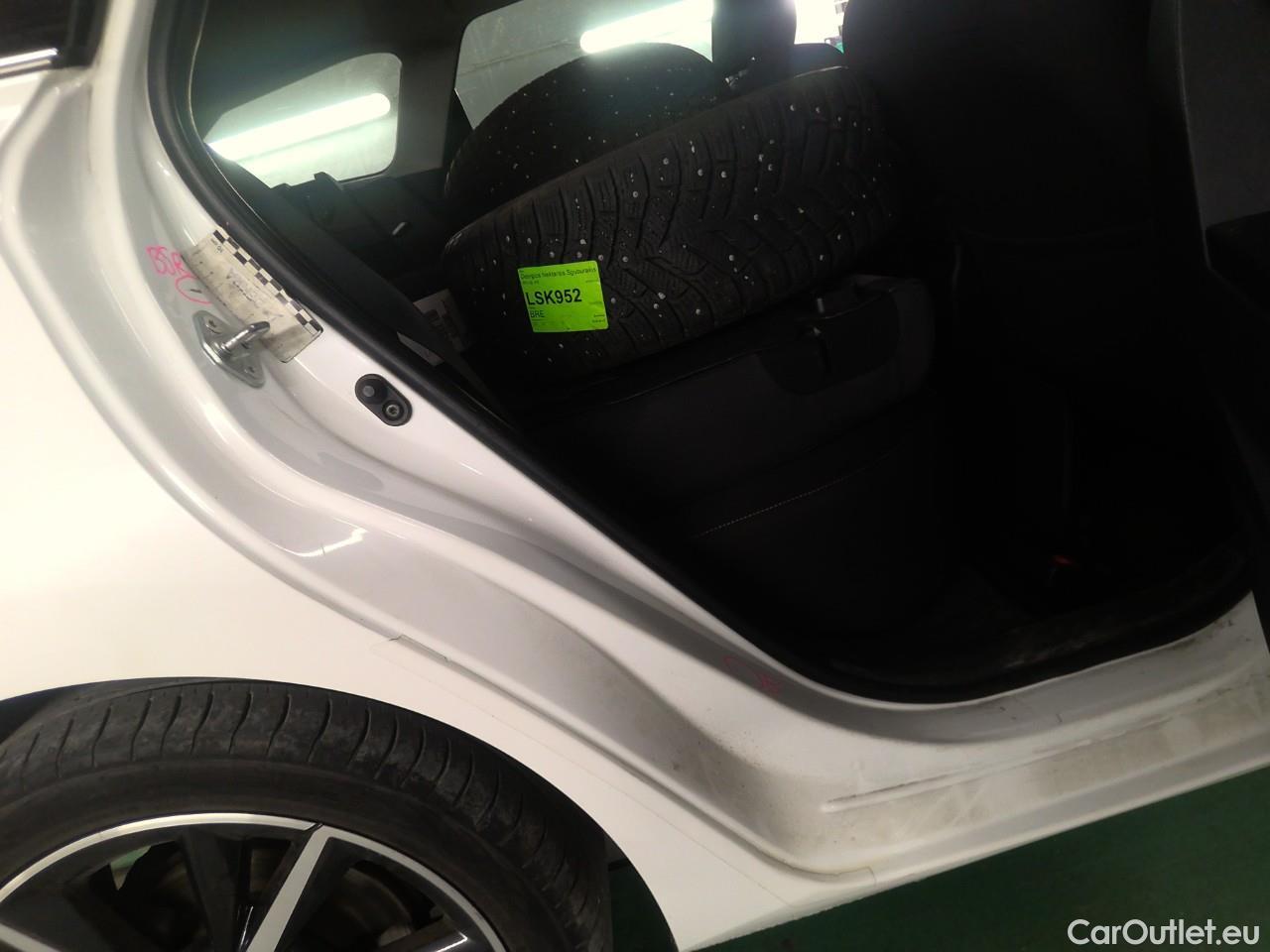  Toyota  Auris  TS 1.2T Touch & Go Edit. #41