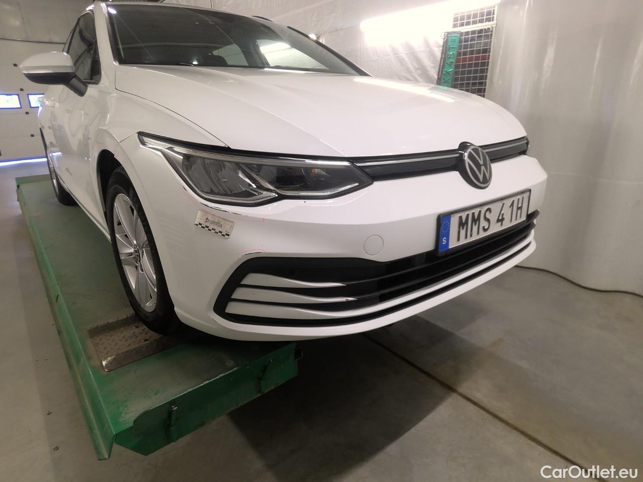  Volkswagen  Golf  SC 1.5 eTSI 130 Aut #4