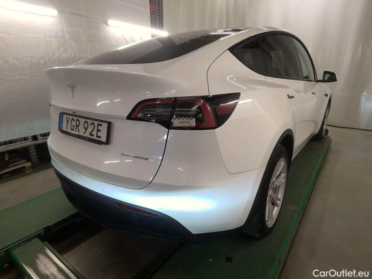  Tesla  Model Y  75kWh Long-Range AWD #54