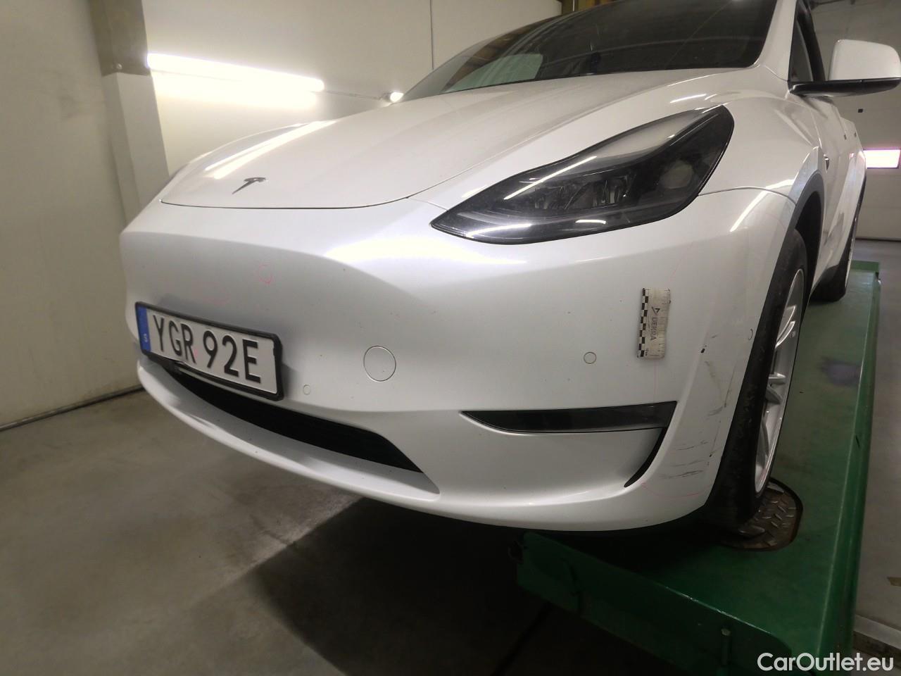 Tesla  Model Y  75kWh Long-Range AWD #12