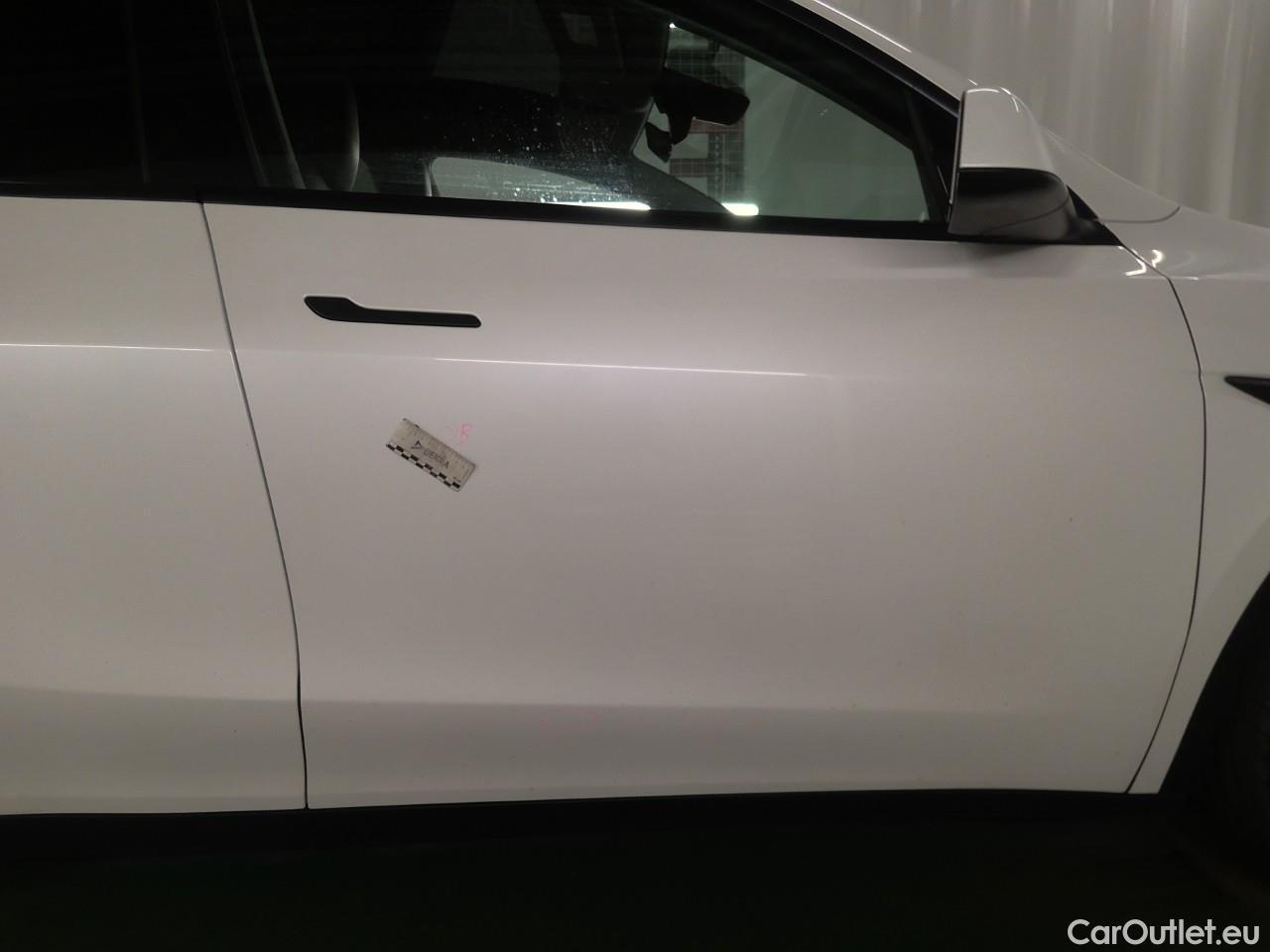  Tesla  Model Y  75kWh Long-Range AWD #21
