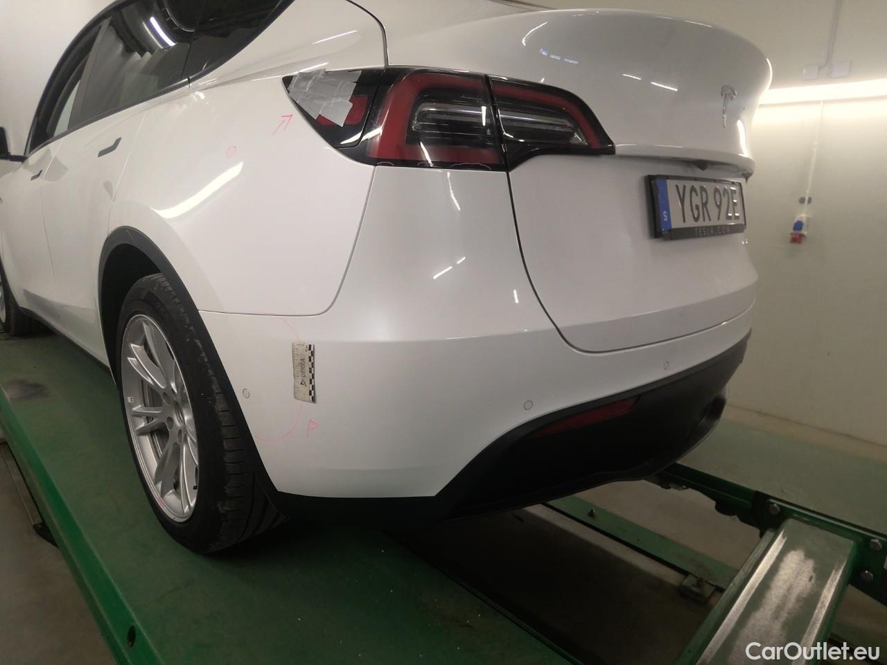  Tesla  Model Y  75kWh Long-Range AWD #31