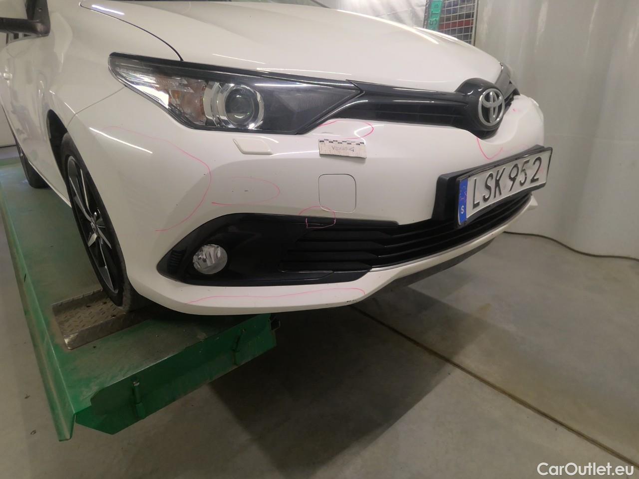  Toyota  Auris  TS 1.2T Touch & Go Edit. #19