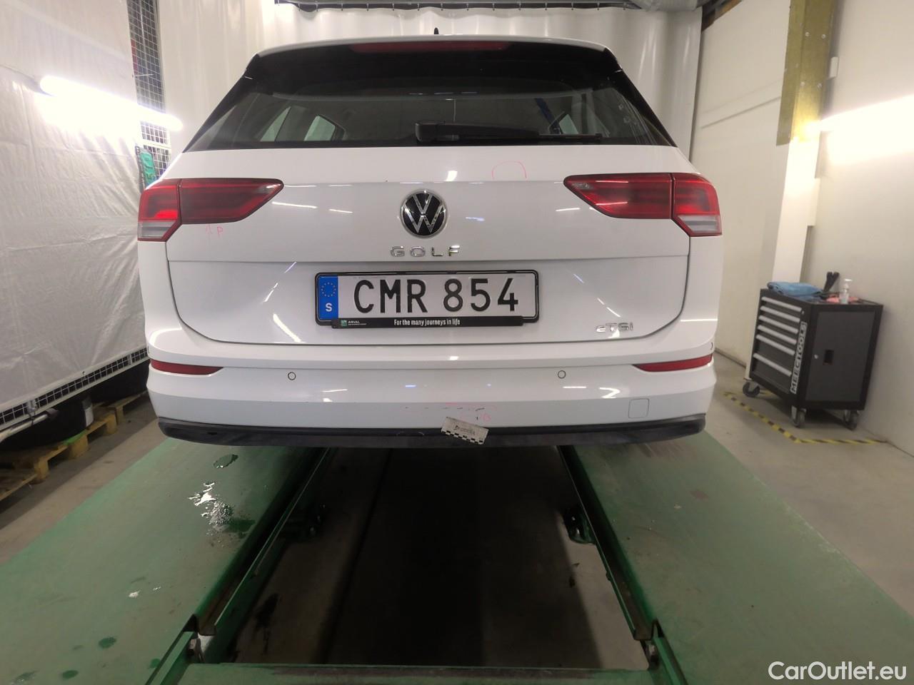  Volkswagen  Golf  SC 1.5 eTSI 130 Aut #32