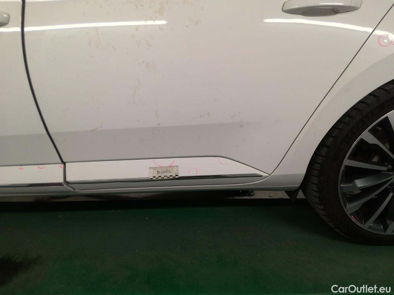 Skoda  Superb Sup.Co.TSI PHEV 218 L&K Aut #33