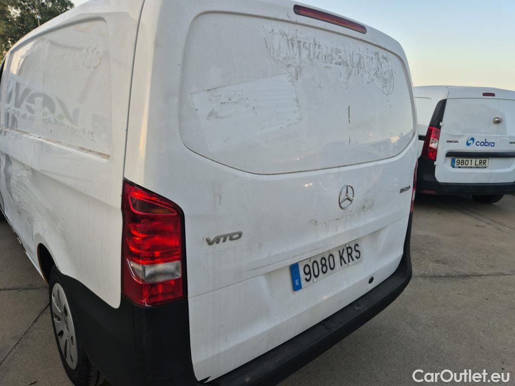  Mercedes  Vito MERCEDES-BENZ  / 2014 / 4P / furgón 111 CDI Larga #5