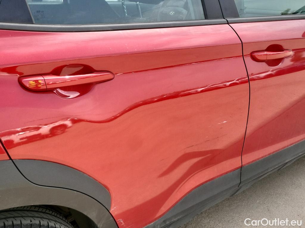  Hyundai  Konna HYUNDAI Kona / 2017 / 5P / todoterreno 1.6 GDI HEV Klass DCT #1