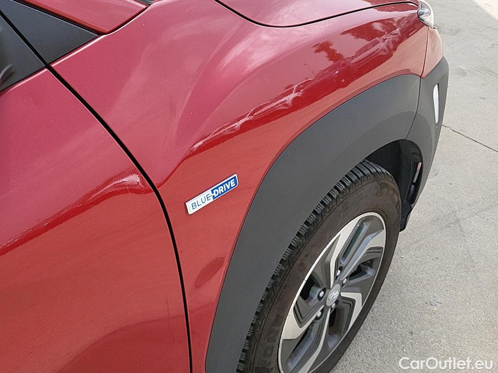  Hyundai  Konna HYUNDAI Kona / 2017 / 5P / todoterreno 1.6 GDI HEV Klass DCT #3