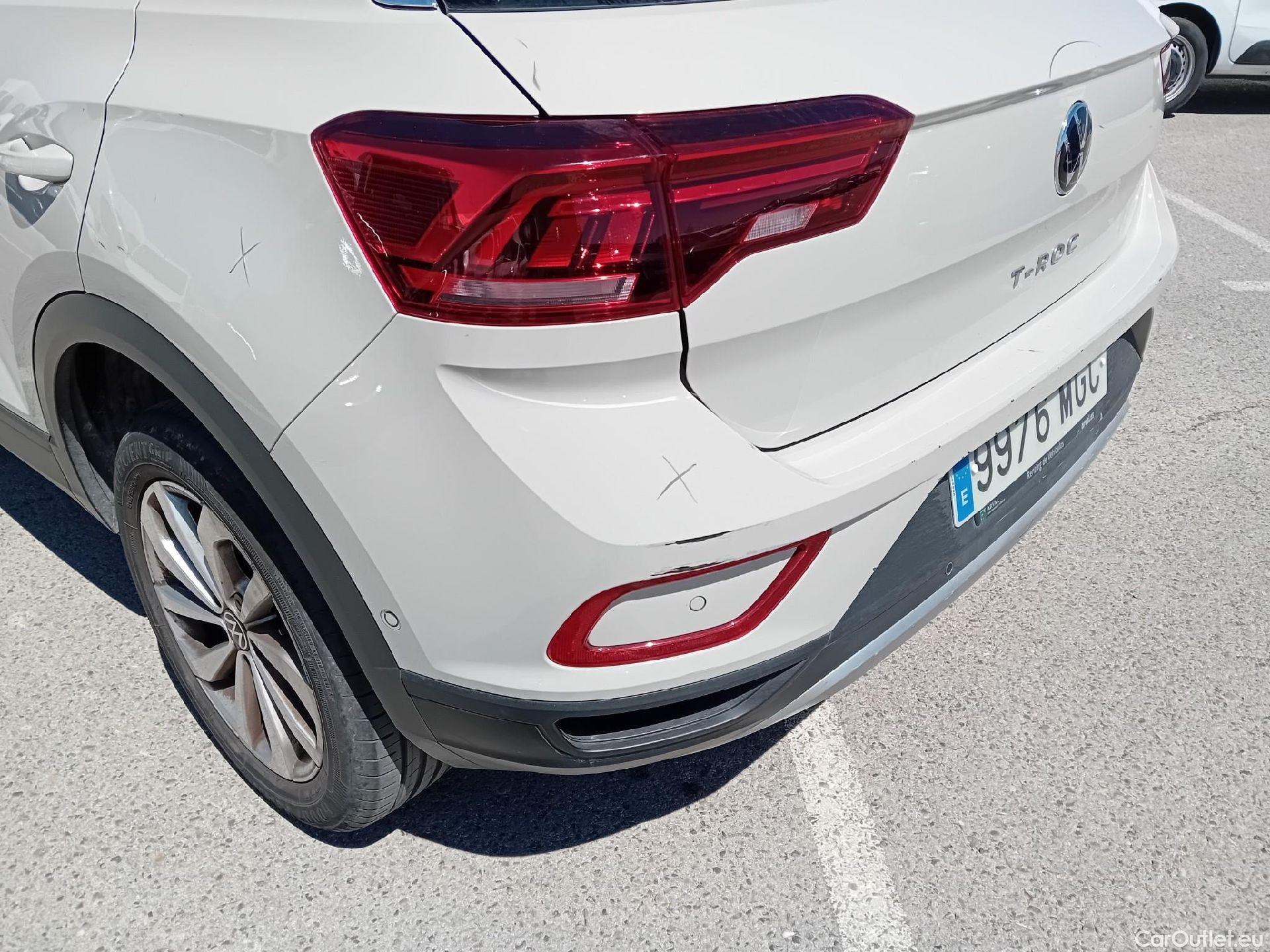  Volkswagen  T-ROC VOLKSWAGEN  / 2021 / 5P / todoterreno Life 1.5 TSI 110kW (150CV) DSG #19