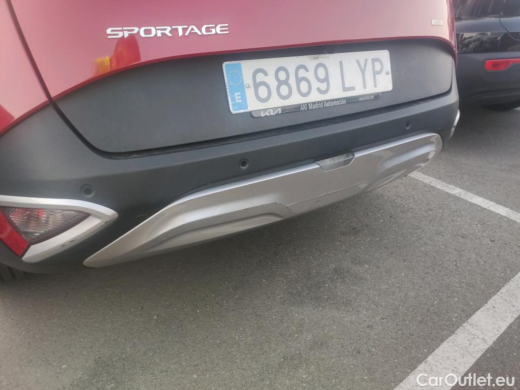  KIA  Sportage KIA  / 2022 / 5P / todoterreno 1.6 T-GDi HEV 171kW (230CV) Drive 4X2 #22