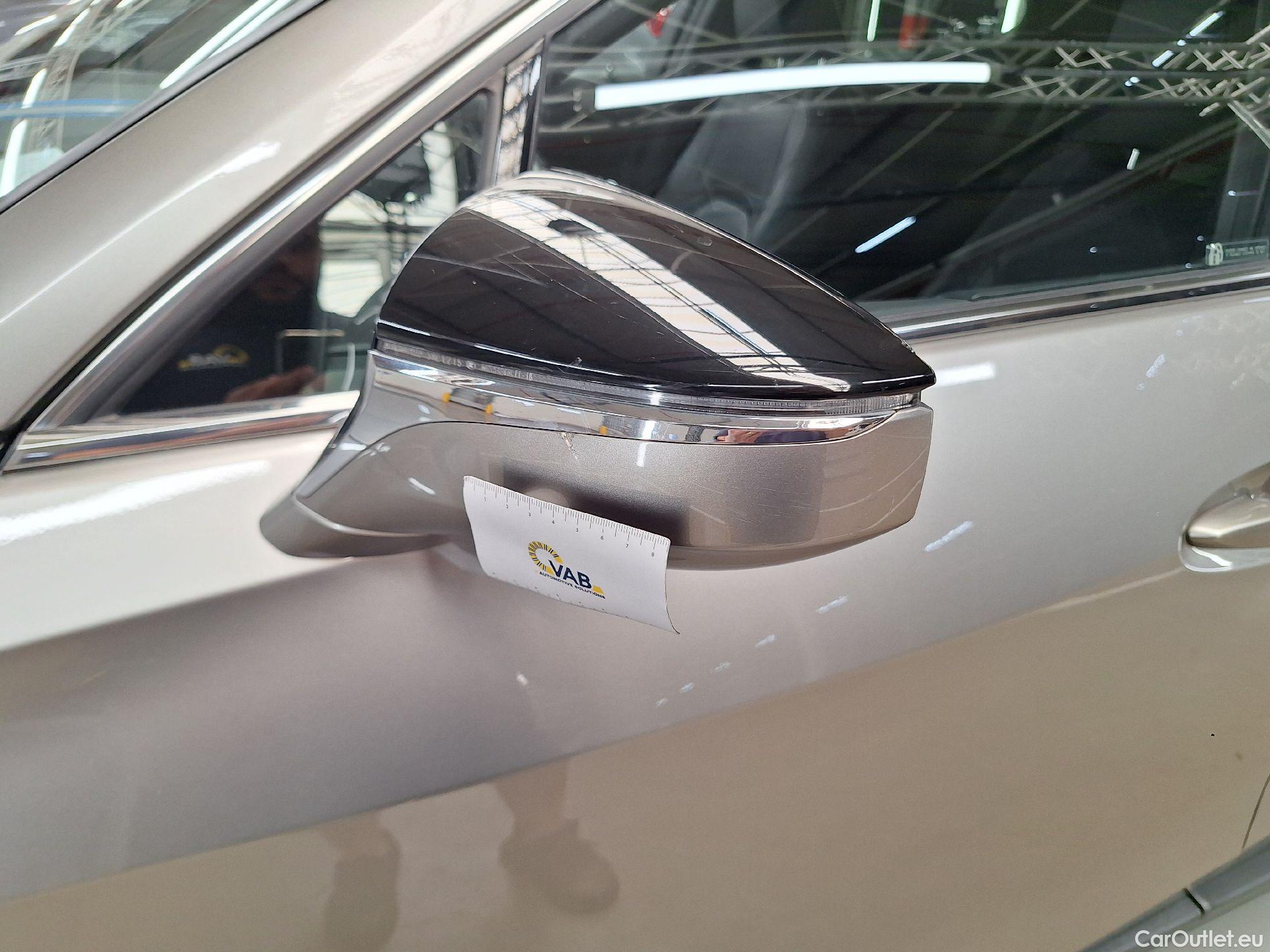  Lexus  UX Lexus,  '18, Lexus  2.0L 250H 4x4 Privilege Line 5d #7