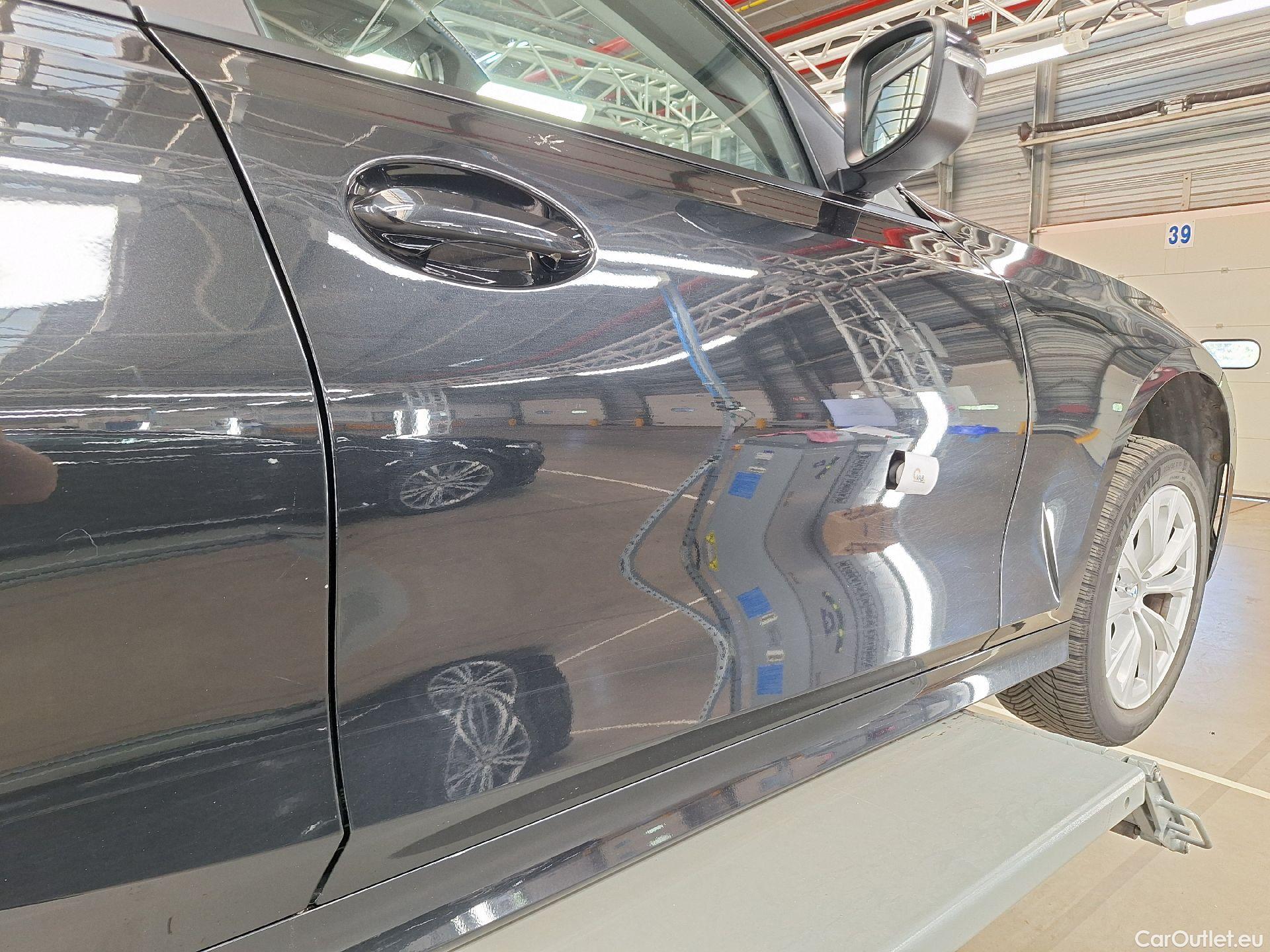  Bmw  Serie 3 BMW, 3-serie Touring '18, BMW 3 Reeks Touring 318dA (100 kW) 5d #35