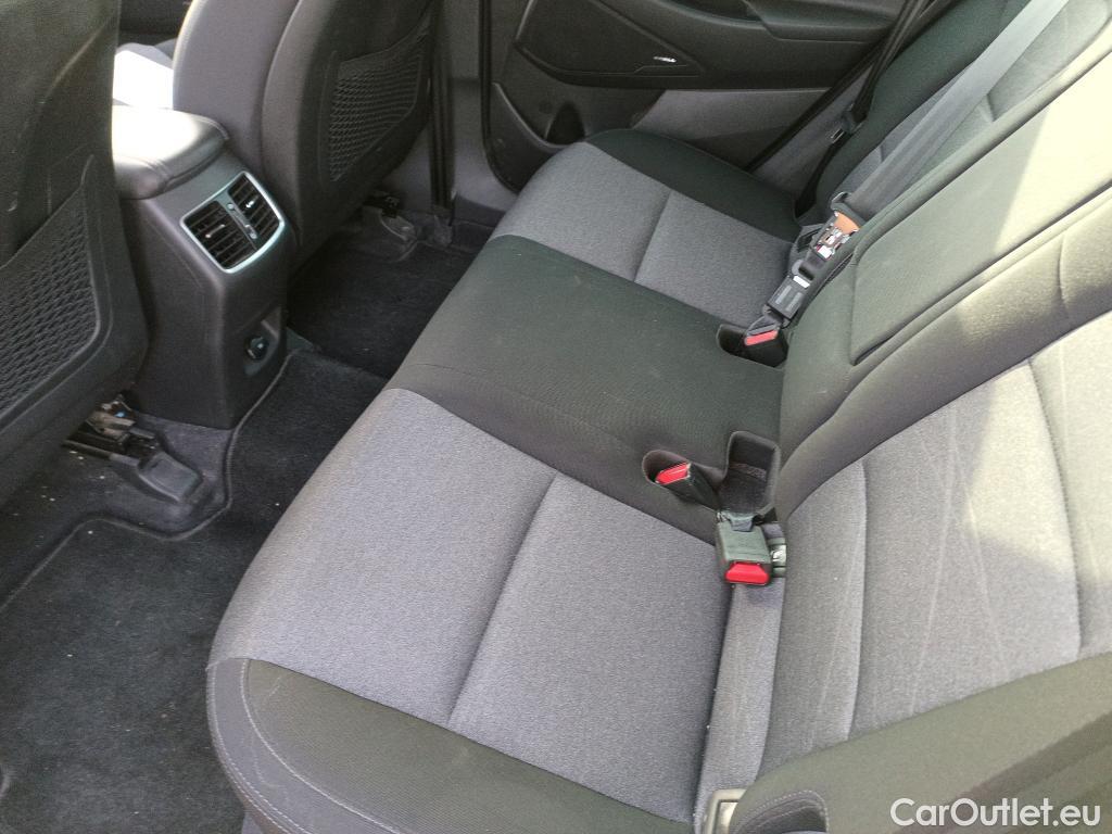  Hyundai  Tucson HYUNDAI  / 2018 / 5P / todoterreno 1.6 CRDI 85kW (116CV) 48V Tecno 4X2 #13