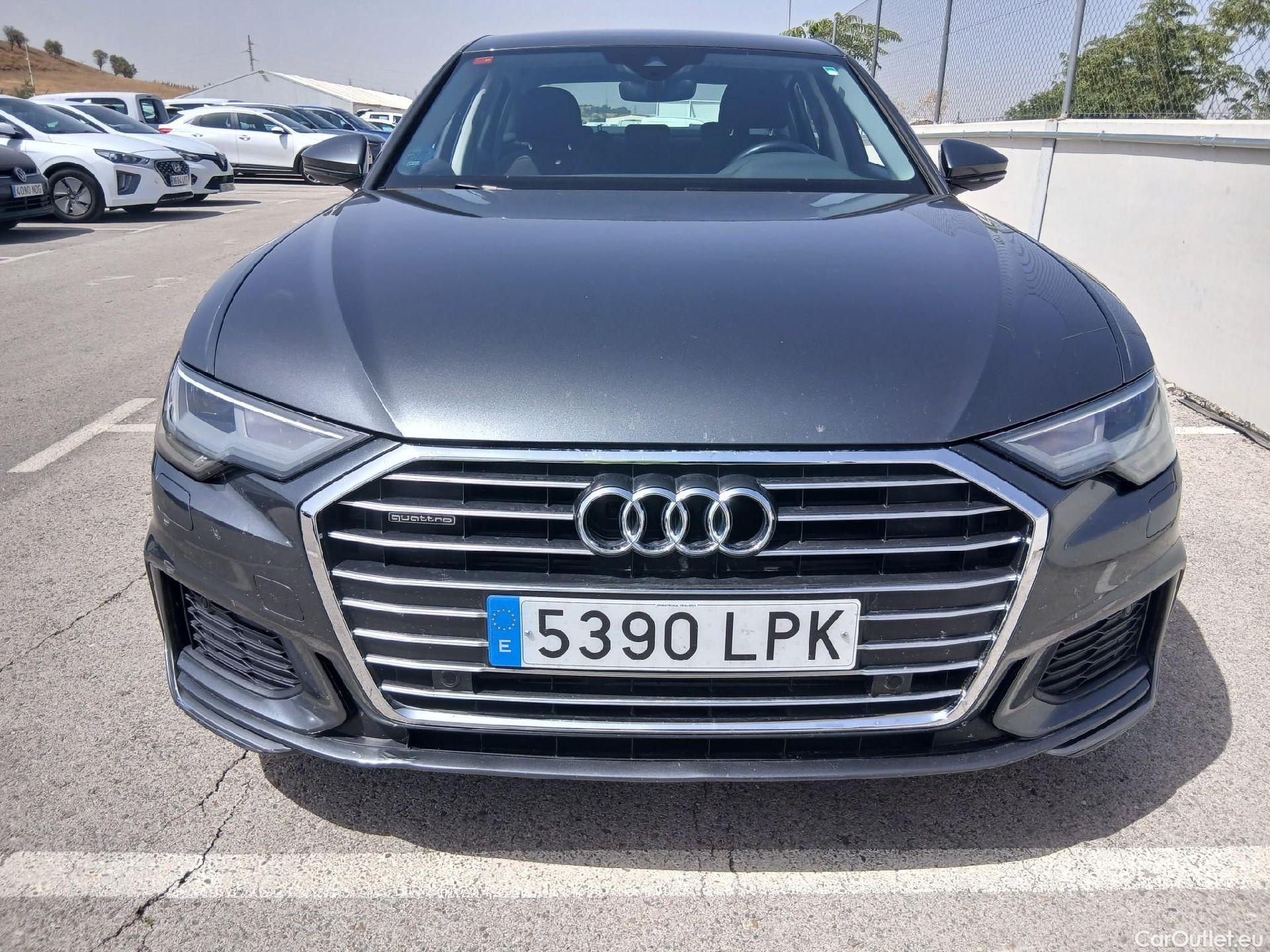  Audi  A6 AUDI  / 2018 / 4P / sedán 45 TFSI quattro-ultra #9