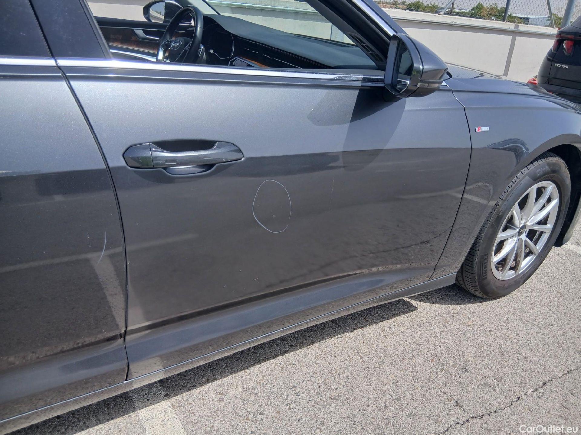  Audi  A6 AUDI  / 2018 / 4P / sedán 45 TFSI quattro-ultra #50