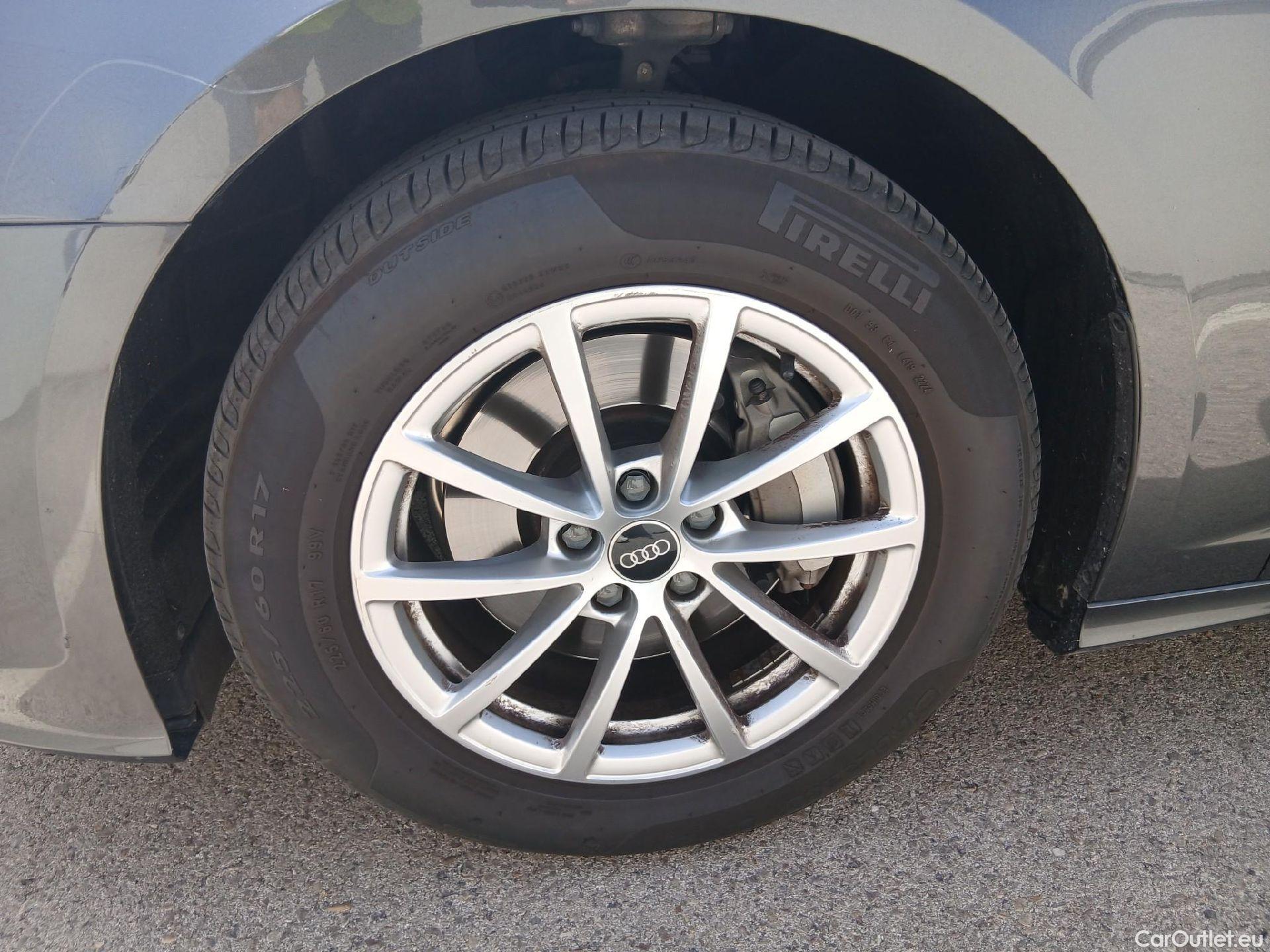  Audi  A6 AUDI  / 2018 / 4P / sedán 45 TFSI quattro-ultra #21