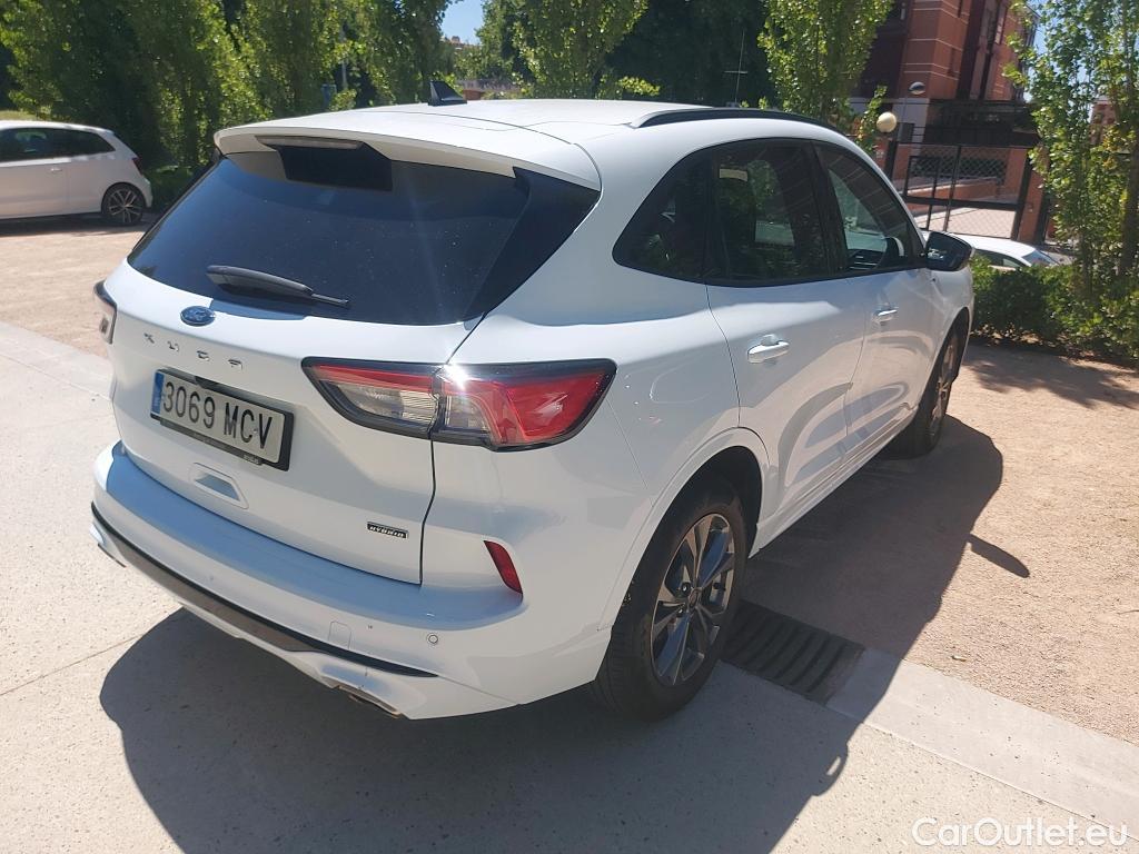  Ford  Kuga FORD  / 2019 / 5P / todoterreno ST-Line X 2.5 Duratec PHEV 165kW Auto  #1