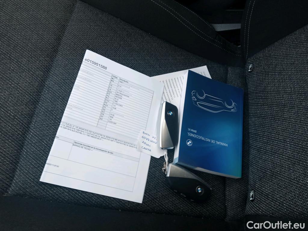  Bmw  X1 BMW  / 2022 / 5P / todoterreno sDrive18d #3