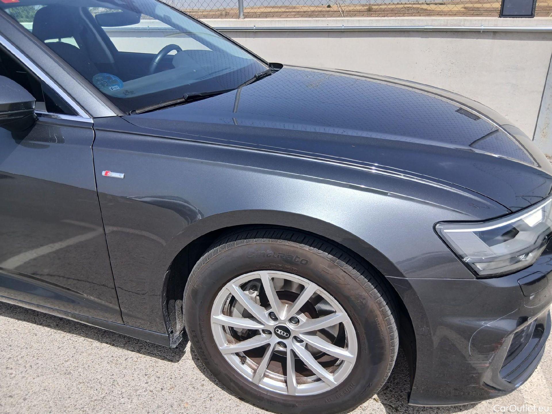  Audi  A6 AUDI  / 2018 / 4P / sedán 45 TFSI quattro-ultra #55