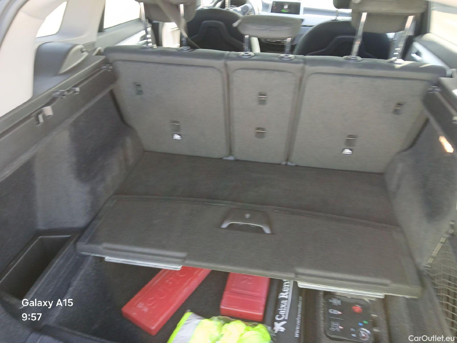  Bmw  X1 BMW  sDrive18i #4