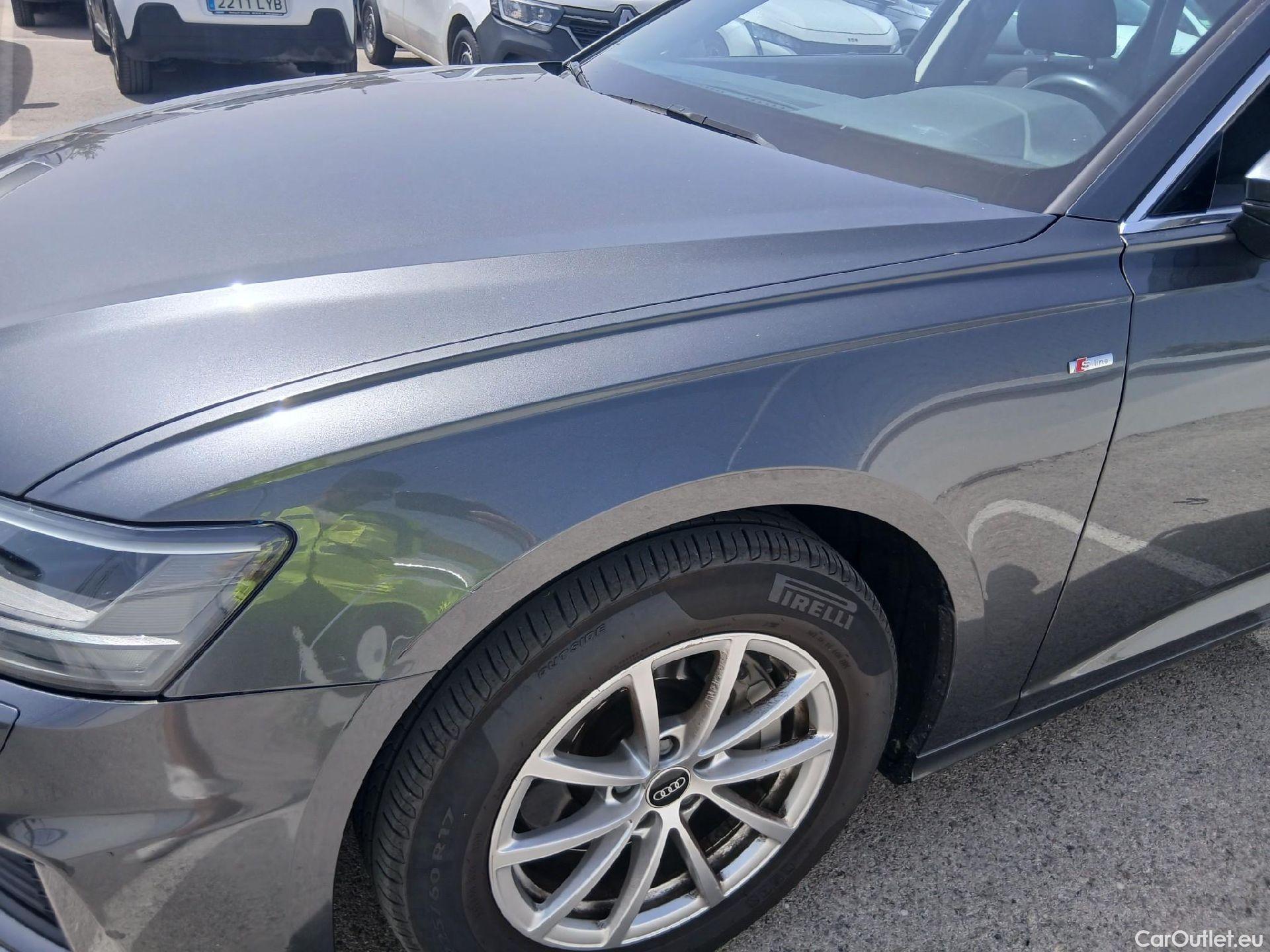  Audi  A6 AUDI  / 2018 / 4P / sedán 45 TFSI quattro-ultra #19