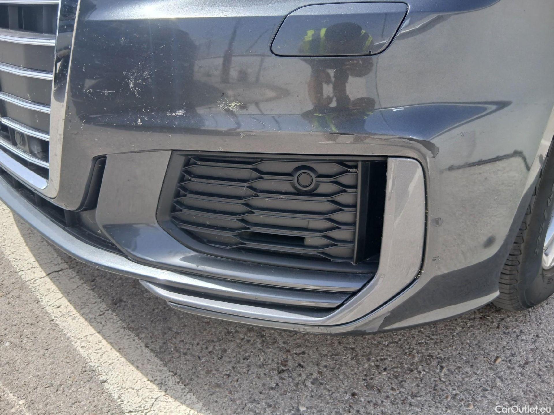  Audi  A6 AUDI  / 2018 / 4P / sedán 45 TFSI quattro-ultra #24