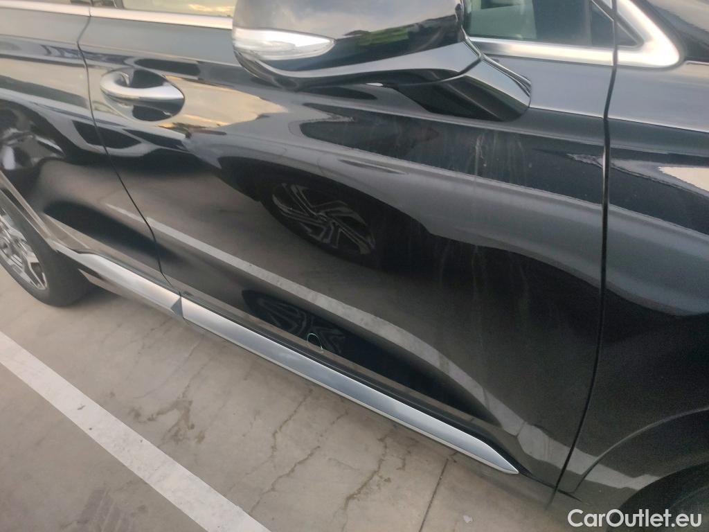  Hyundai  Santa Fe HYUNDAI  / 2021 / 5P / todoterreno 1.6 TGDi PHEV Style Auto 4x4 #1