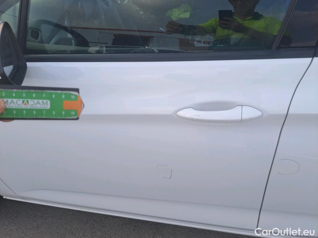 Opel  Astra OPEL  / 2019 / 5P / berlina con portón 1.5D DVC 77kW (105CV) GS Line #28