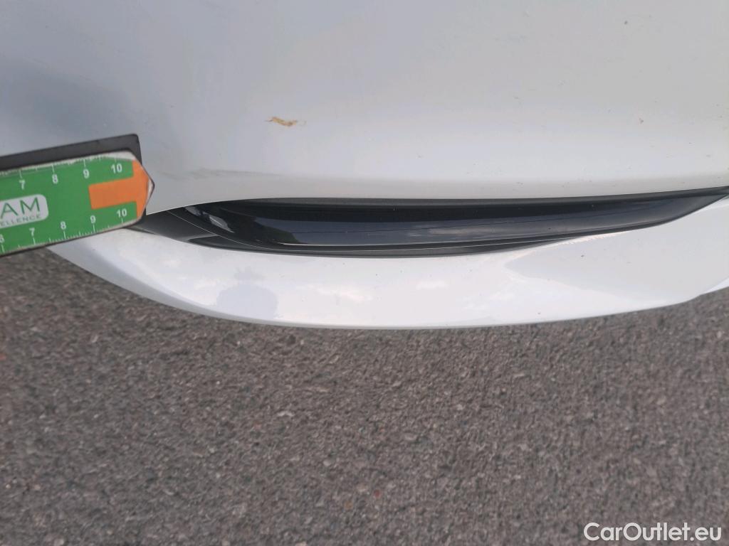  Opel  Astra OPEL  / 2019 / 5P / berlina con portón 1.5D DVC 77kW (105CV) GS Line #17