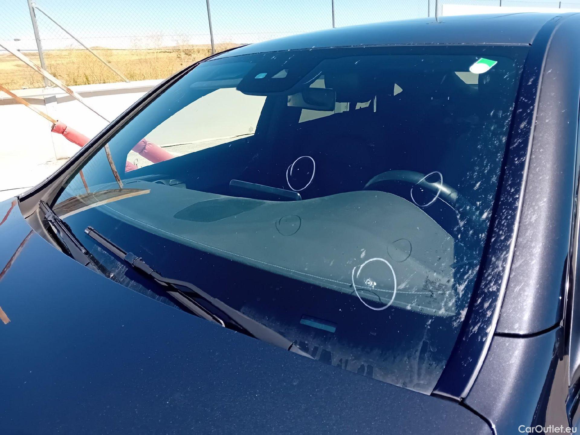  Mercedes  G-Klasee MERCEDES-BENZ GLC Coupé / 2019 / 5P / coupé GLC 300 de 4MATIC #2