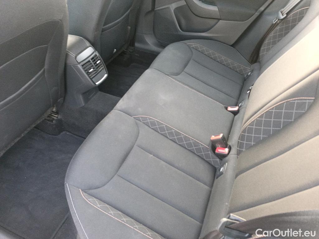  Skoda  KAMIQ SKODA  1.0 TSI 81kW (110CV) DSG Ambition #14