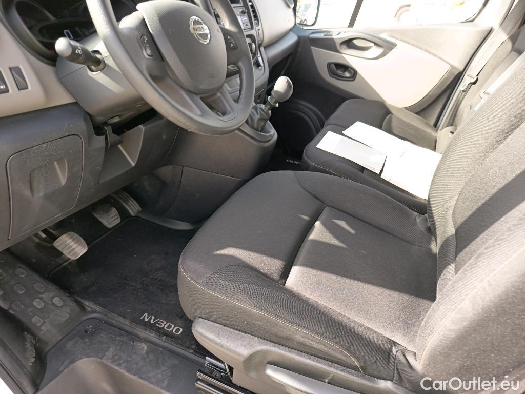  Nissan  NV300 NISSAN  / 2016 / 4P / furgón 1.6dCi 88kW (120CV) L1H1 1T BASIC #9