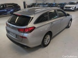 i30