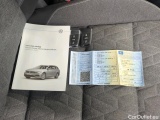  Volkswagen  Passat Volkswagen  Variant 2.0 TDI EVO 150 KM DSG Business 5d #3