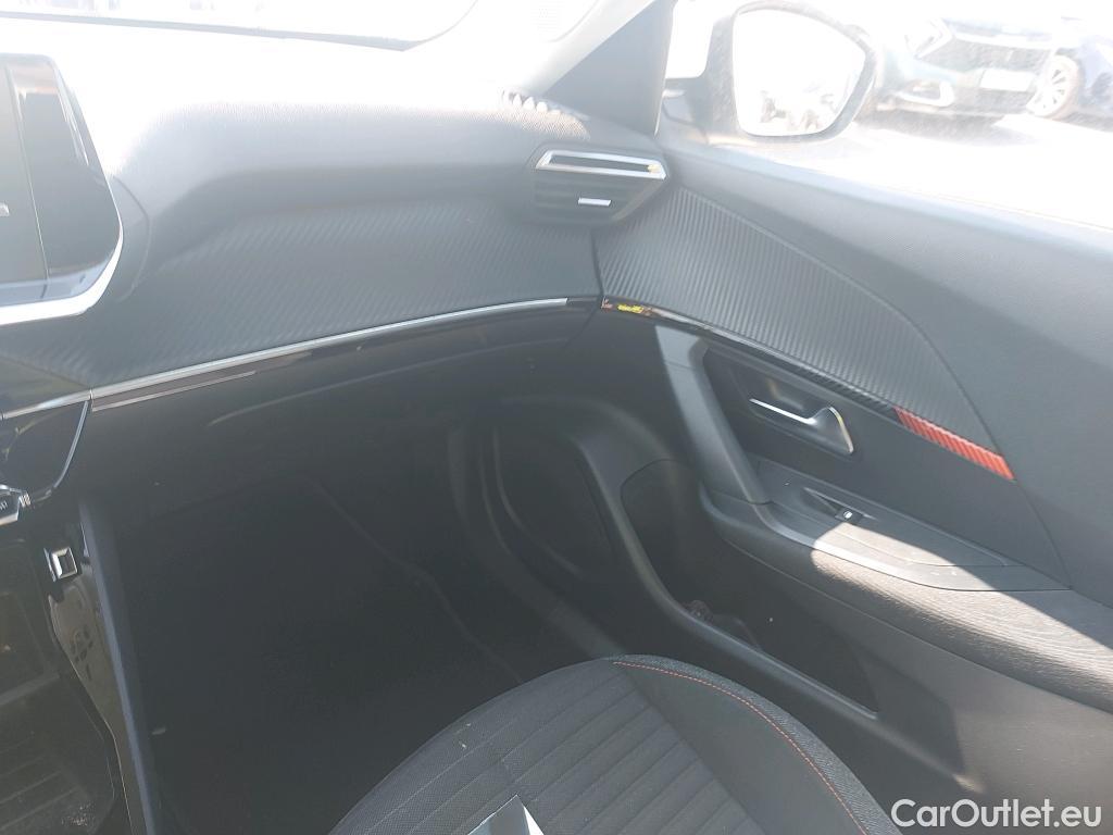  Peugeot  2008 PEUGEOT  / 2019 / 5P / todoterreno Active BlueHDI 81kW (110CV) #13