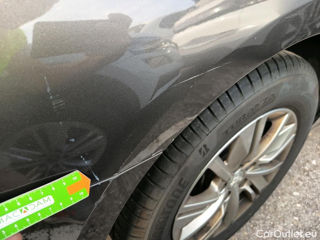  Peugeot  508 PEUGEOT  / 2018 / 5P / berlina con portón  5P Business Line BlueHDi 130 EAT8 (AC) #13