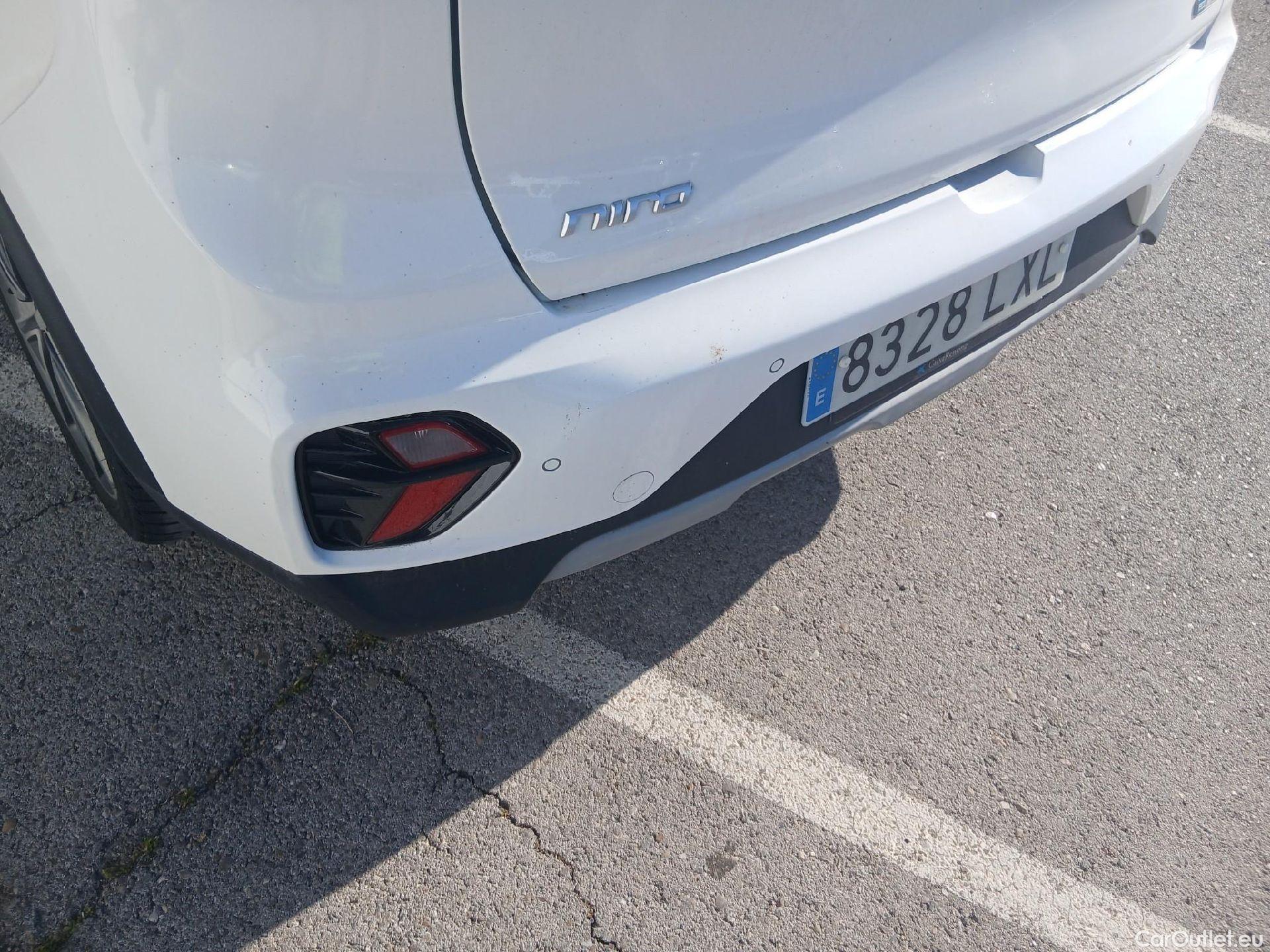  KIA  Niro KIA  / 2019 / 5P / crossover 1.6 GDi HEV 104kW (141CV) Emotion (AC) #33