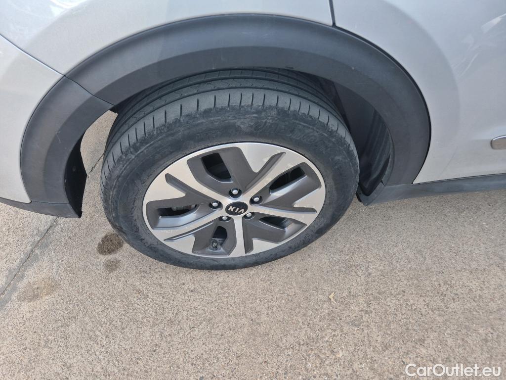  KIA  Niro KIA e- / 2016 / 5P / crossover e- 150kW Emotion (Long Range) #1
