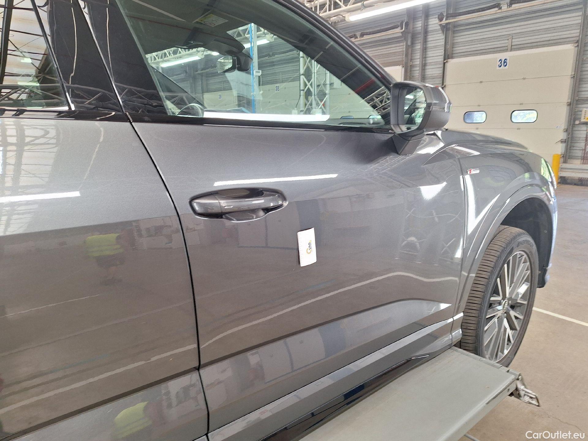  Audi  Q3 Audi,  SB '19, Audi  Sportback 35 TDI S tronic S Line Business  #31