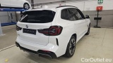 iX3