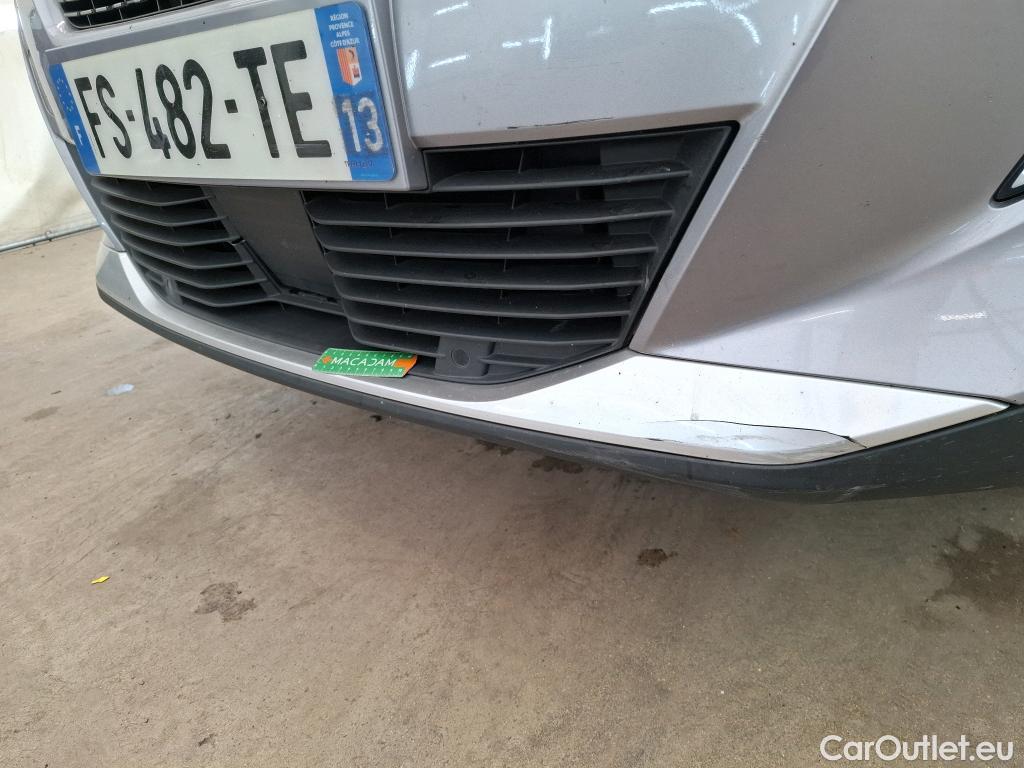  Peugeot  2008  Allure Business 1.2 PureTech 100CV BVM6 E6d #9
