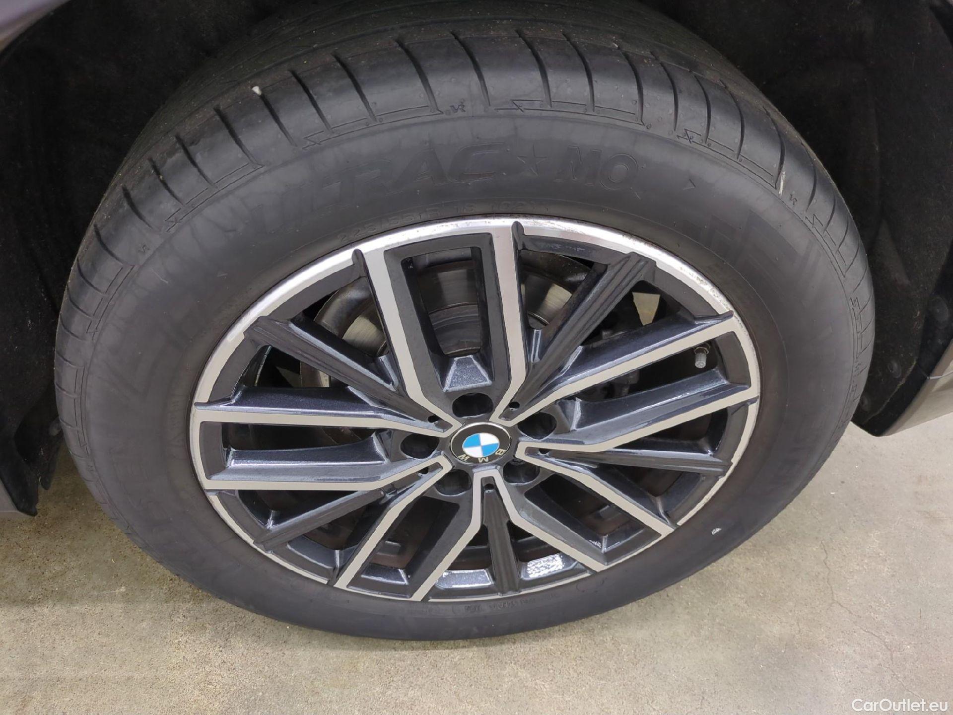  Bmw  X1 BMW  / 2022 / 5P / SUV sDrive18d M Sport DKG7 #4