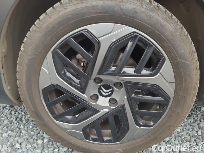  Citroen  C4  (2010)  1.2PT 130 Plus AT 5d #3