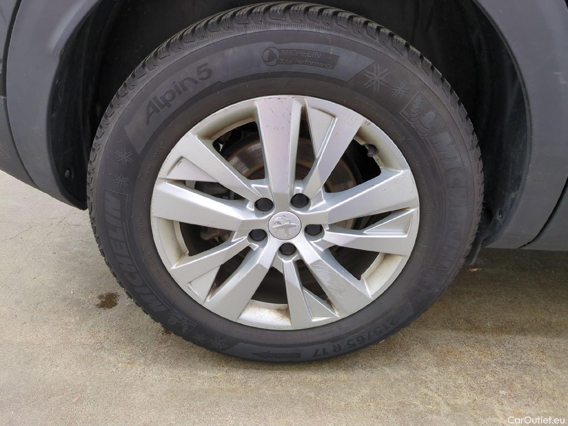  Peugeot  3008  II Active Pack 1.2 PureTech 130CV BVA8 E6d #17