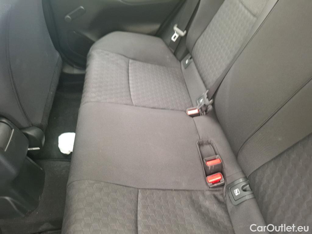  Toyota  Yaris TOYOTA  Hybride / 2019 / 5P / Berline Hybride 116h Dynamic Business Beyond Zer #37
