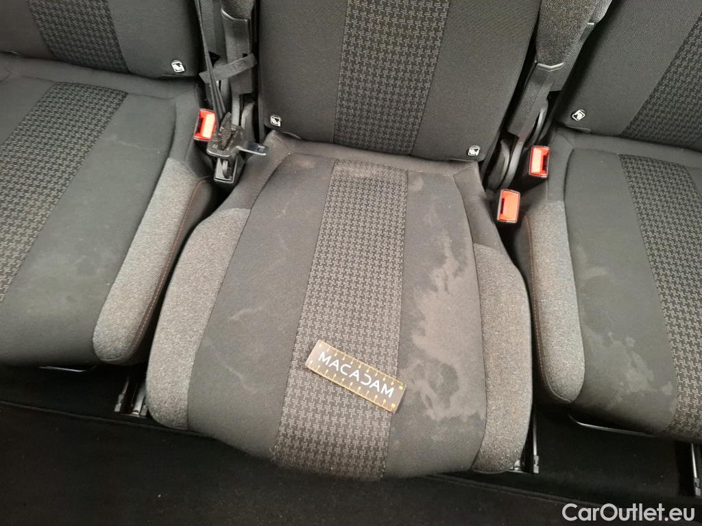  Peugeot  5008  Active Pack 1.2 PureTech 130CV BVA8 7 Sieges E6d #50