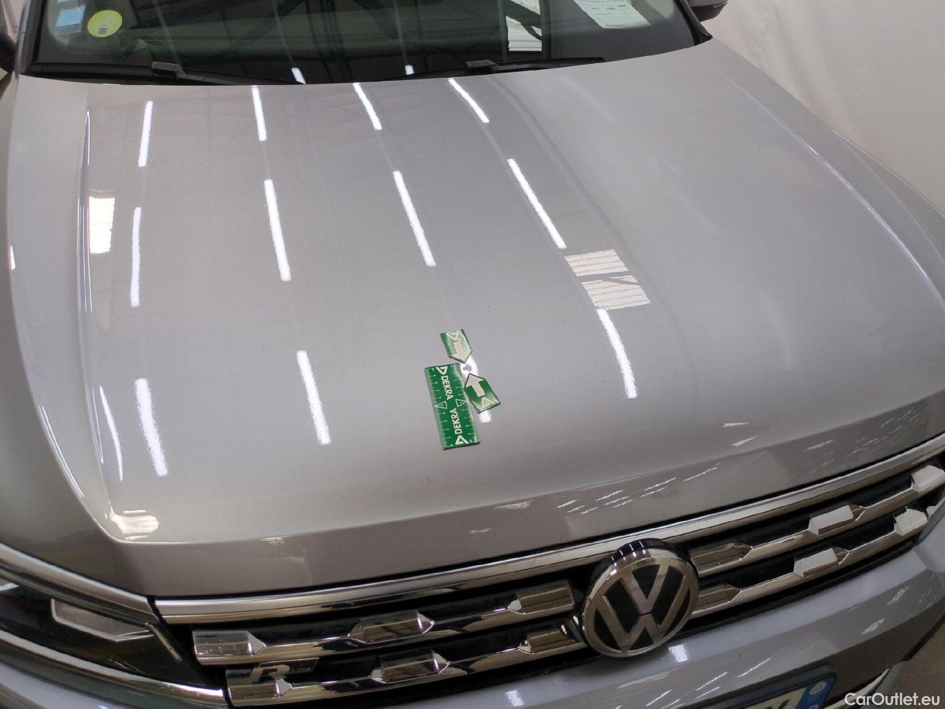  Volkswagen  Tiguan VOLKSWAGEN  Allspace / 2017 / 5P / SUV 2.0 TDI 150 DSG7 Carat #16