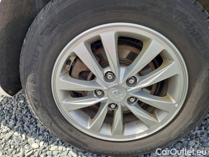  Hyundai  i30   cw (PD)(2017->)  1.5i CVVT Comfort kombi 5d #15