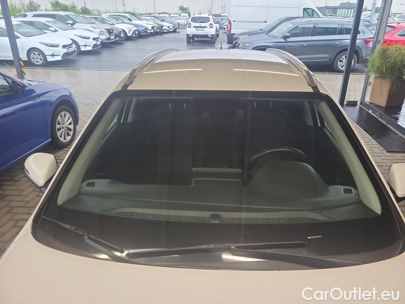  Hyundai  i30  (PD)(01.2017  ->)  kom.1.0TGDI Family Comf AT #1