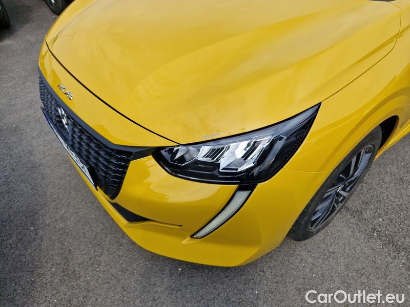  Peugeot  208  (P2) (2019)  1.2 100 Allure SS AT #6